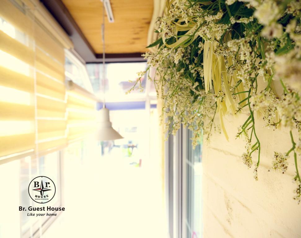 Br. Guesthouse Hongdae Seoul Exterior foto