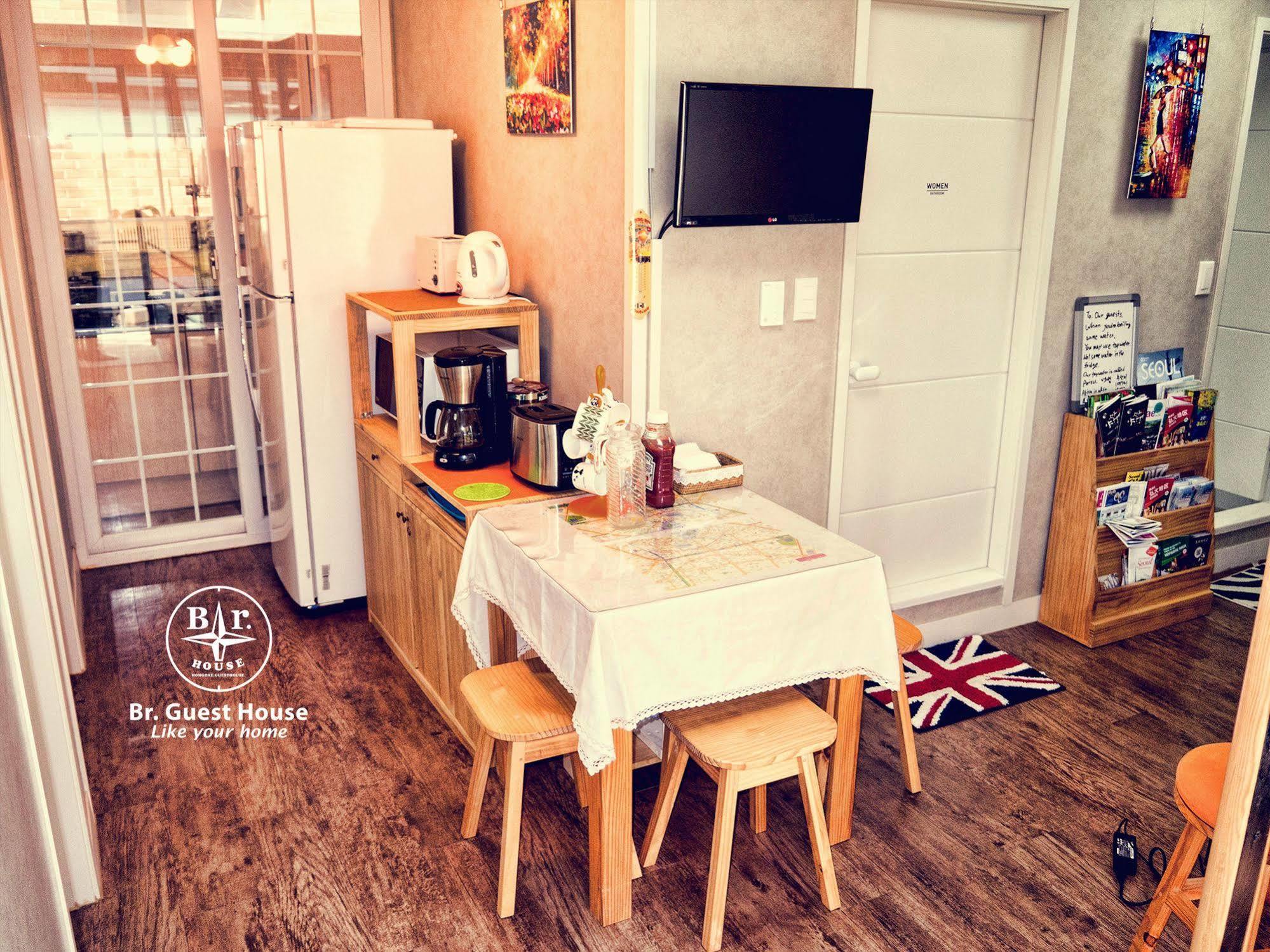 Br. Guesthouse Hongdae Seoul Exterior foto