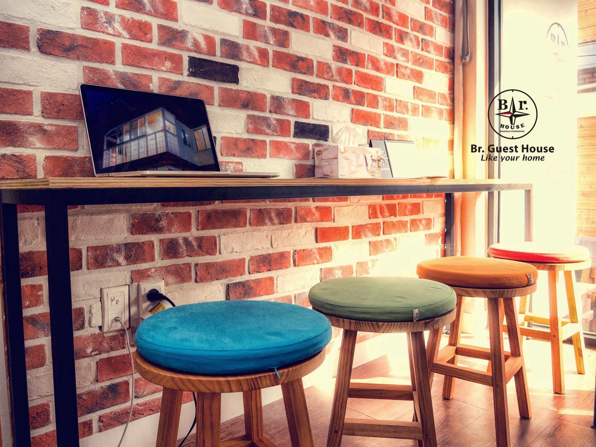 Br. Guesthouse Hongdae Seoul Exterior foto