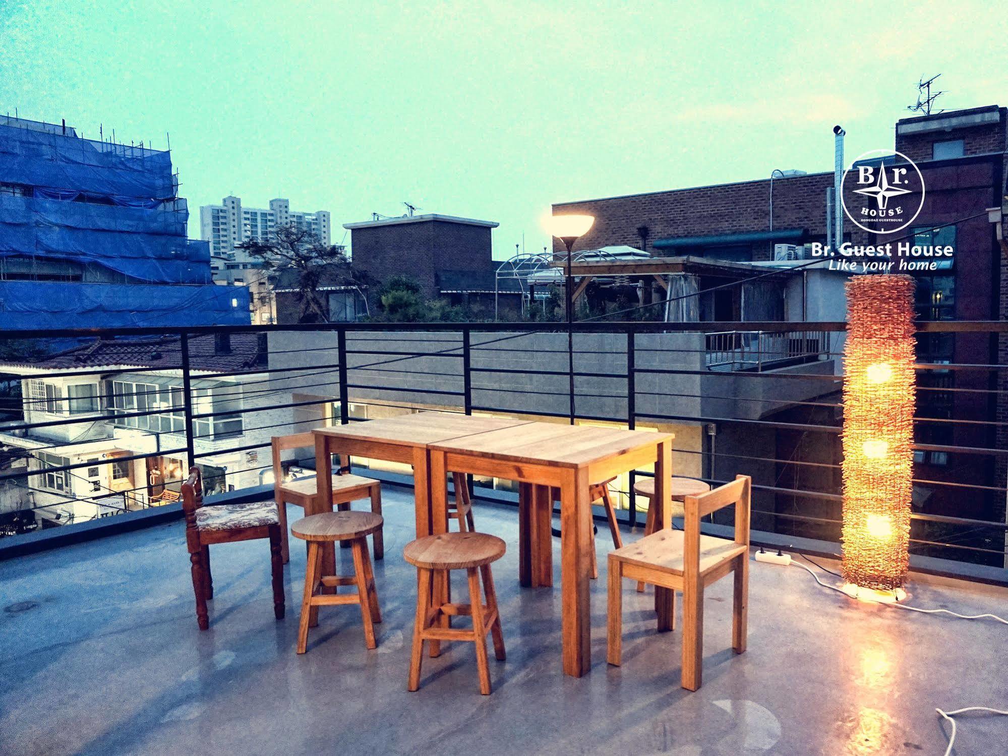 Br. Guesthouse Hongdae Seoul Exterior foto